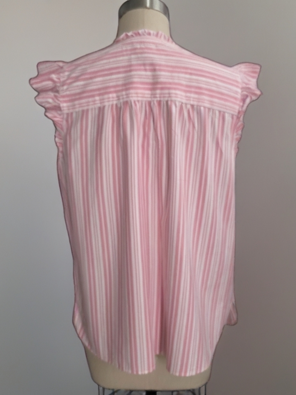 LOFT Pink & White Striped Ruffle Blouse | Sleeveless Feminine Top Size M - Picture 2 of 7